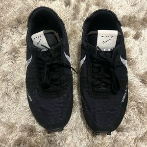 Nike Black and White Daybreak Running Shoes